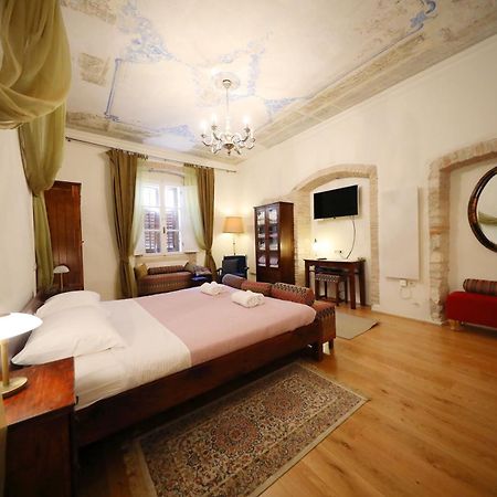 Petrizio Palace Задар Экстерьер фото